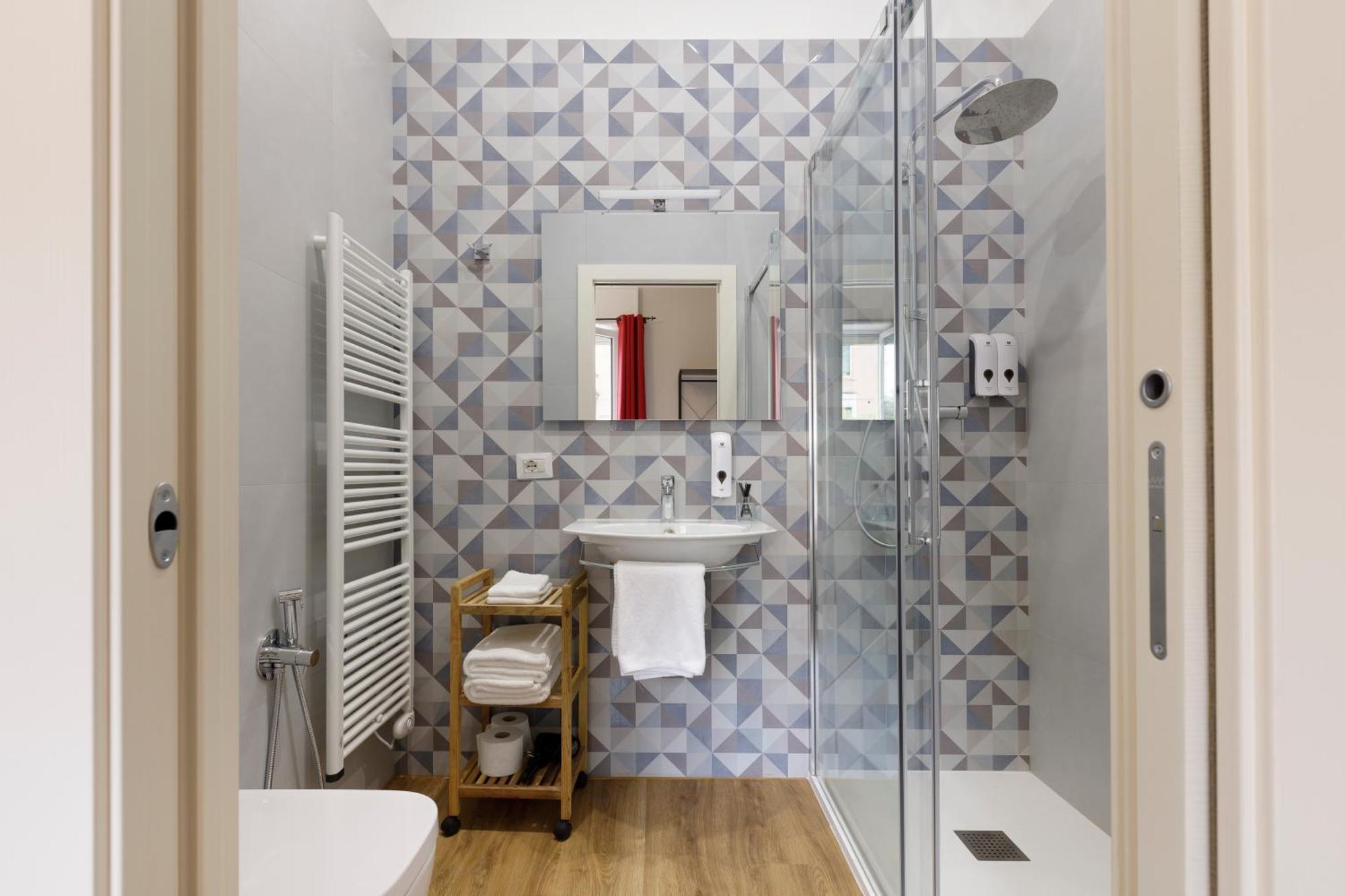 Domus 44 *